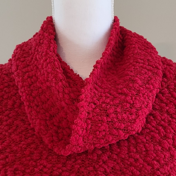 NWT Romeo + Juliet couture Cowl Neck Sweater - Picture 2 of 11